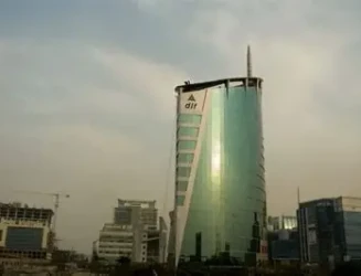 dlf-set-for-mumbai-project-launch-next-month.webp