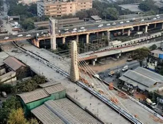 rs-350-cr-cable-stayed-bridge-in-ghatkopa.webp