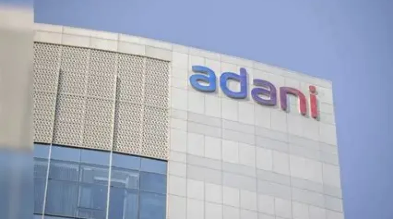 adani-green-operationalises.webp