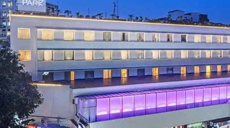 apeejay-surrendra-park-hotels.webp