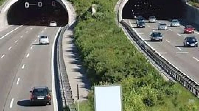 bengalurus-twin-tunnel.webp