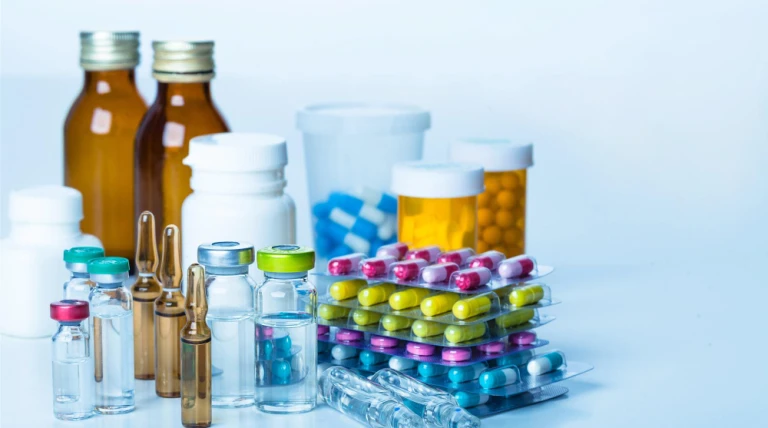colorful-pills-tablets-background-ns1pn-1evnl.webp