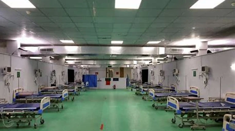 delhis-healthcare-infra.webp