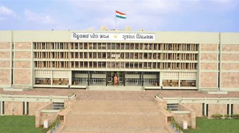 gujarat-assembly-approves-rs-30325-cr-urban-development-budget-for-2025-26.webp