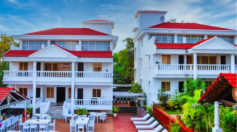hotels-rkgfj-aypf9.webp