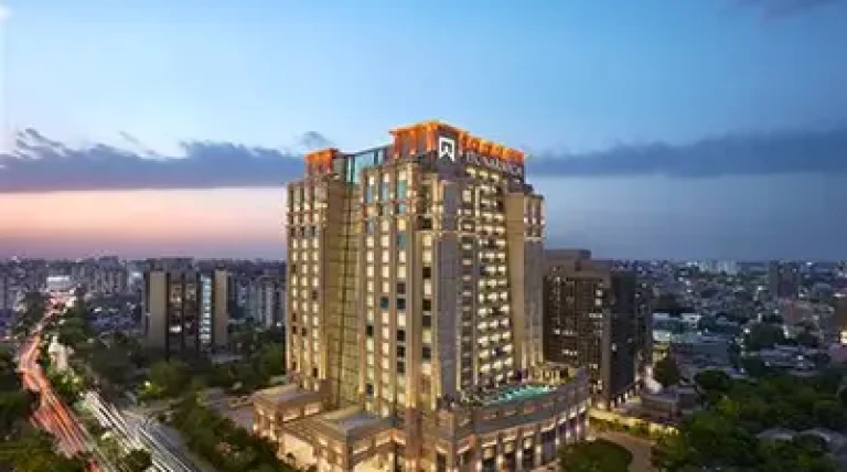 itc-hotels-xvzwe-e4k1e.webp