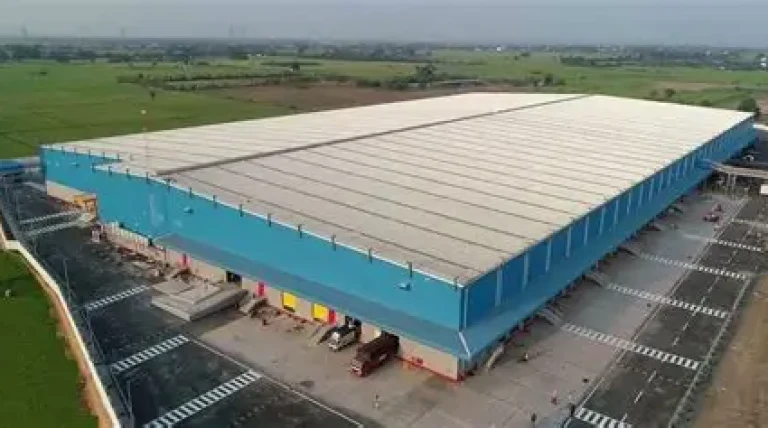 logistics-hub-vision.webp