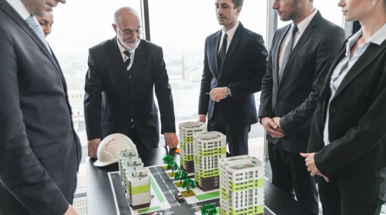 meeting-architects-investors.webp