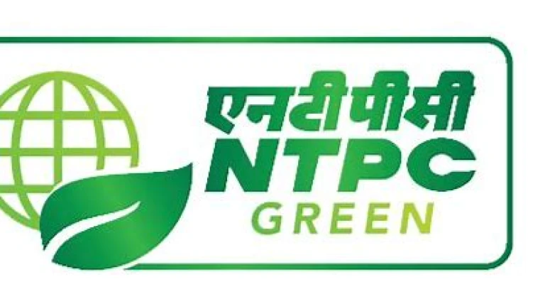 ntpc-green-25-mw-solar-capacity-in-bhuj.webp