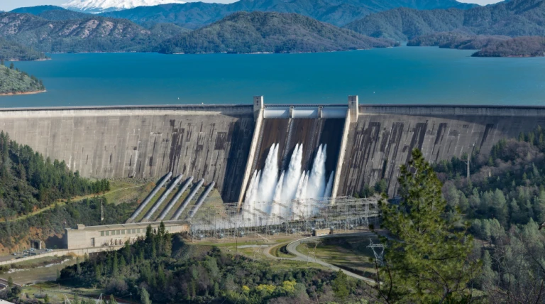 picture-shasta-dam-surrounded-by-roads-trees-with-lake-mountains-4nm8a-s31iv.webp