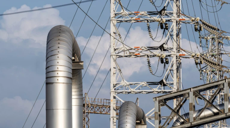 pollution-industry-exterior-daylight.webp