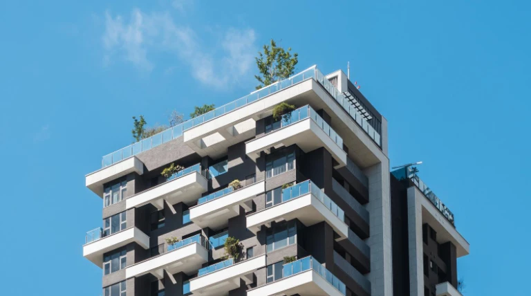 residence-complex-construction.webp