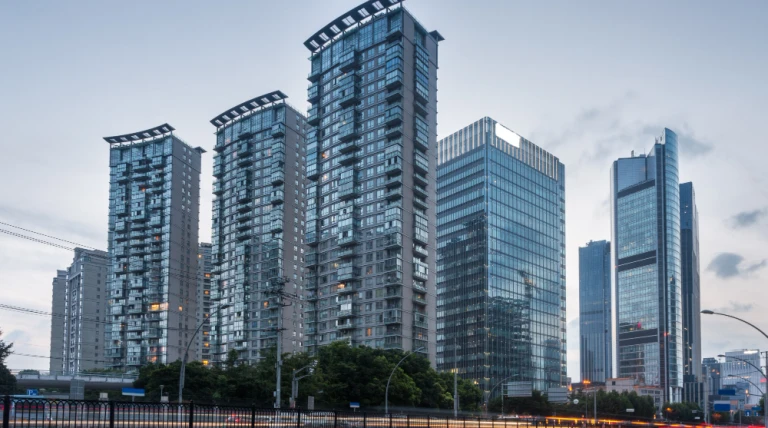 residencial-complex-construction-oxhwy-6sgsf.webp
