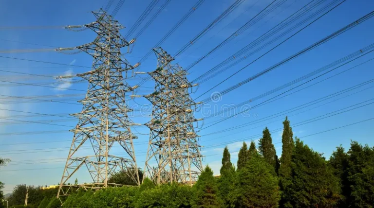 transmission-line-25989606.webp