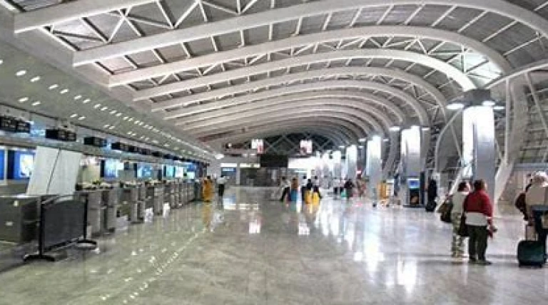 trichy-airport.webp