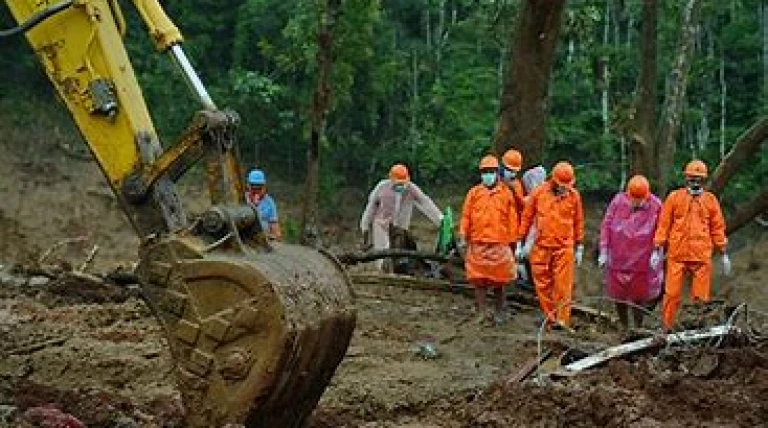 wayanad-rehabilitation-project-by-laying-its-foundation.webp